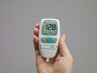血糖正常值這樣看才準！完整圖解與影響健康因素分析