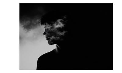 垃圾食物如何影響大腦？對比天然食物的認知與情緒差異